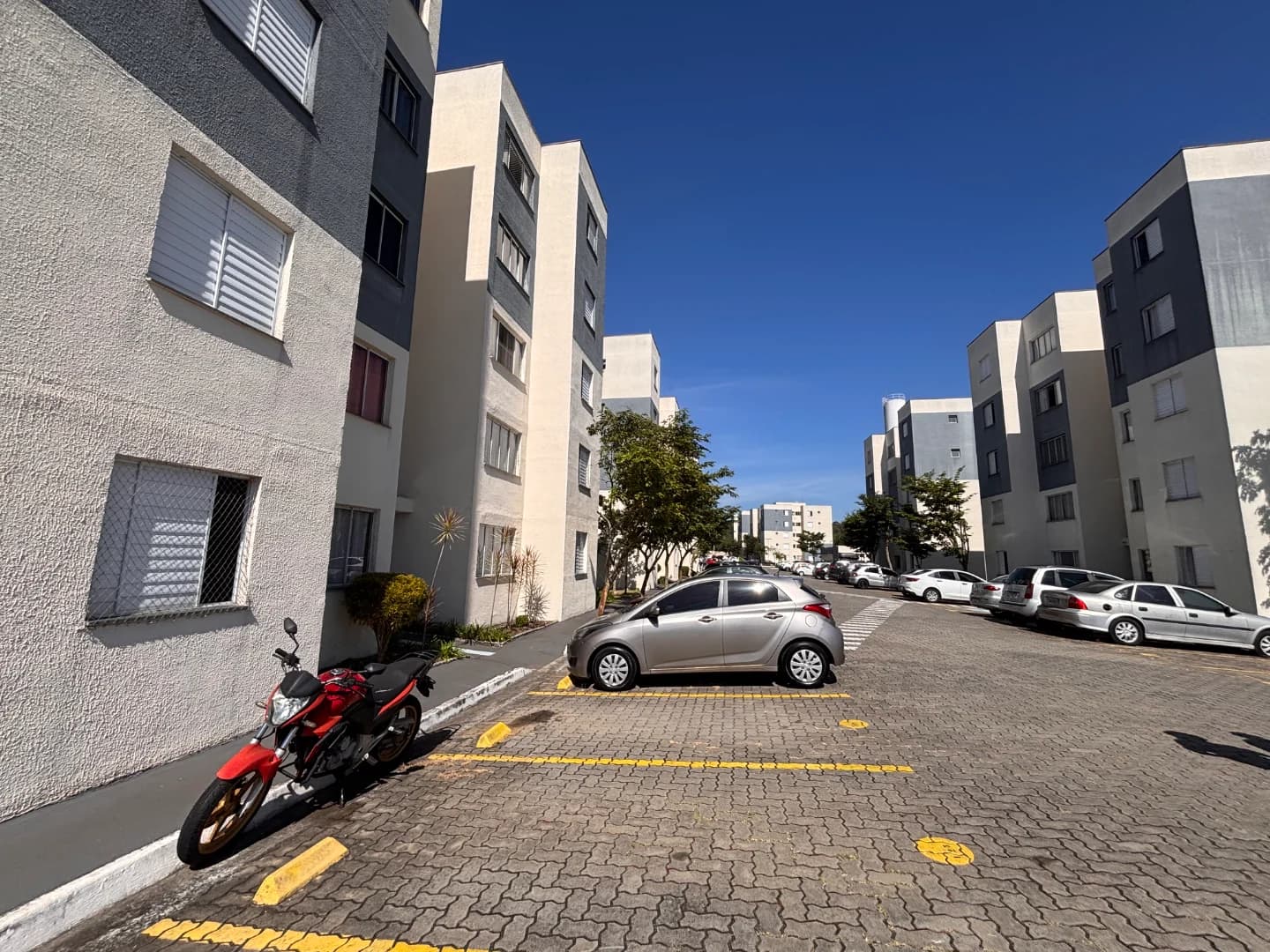 Apartamento à Venda térreo